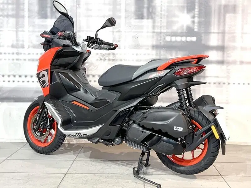 Aprilia SR GT 200 (2022 - 24) (2)