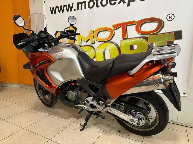 Honda Varadero 1000 (1999 - 02) (5)