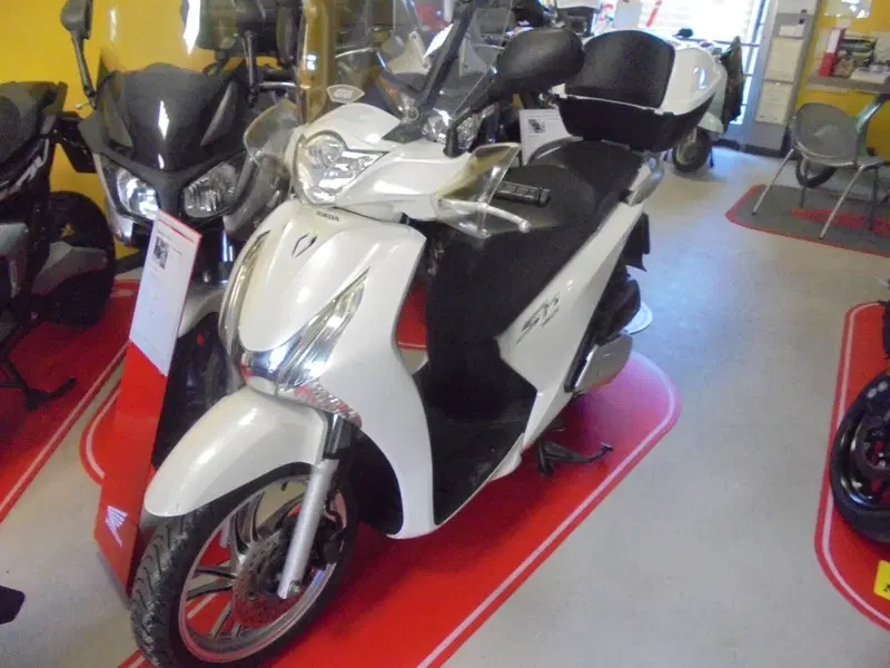 Honda SH 150i ABS (2013 - 16) (3)