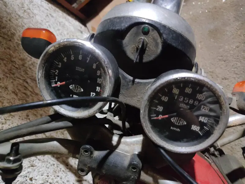 Gilera Arcore 150 (6)