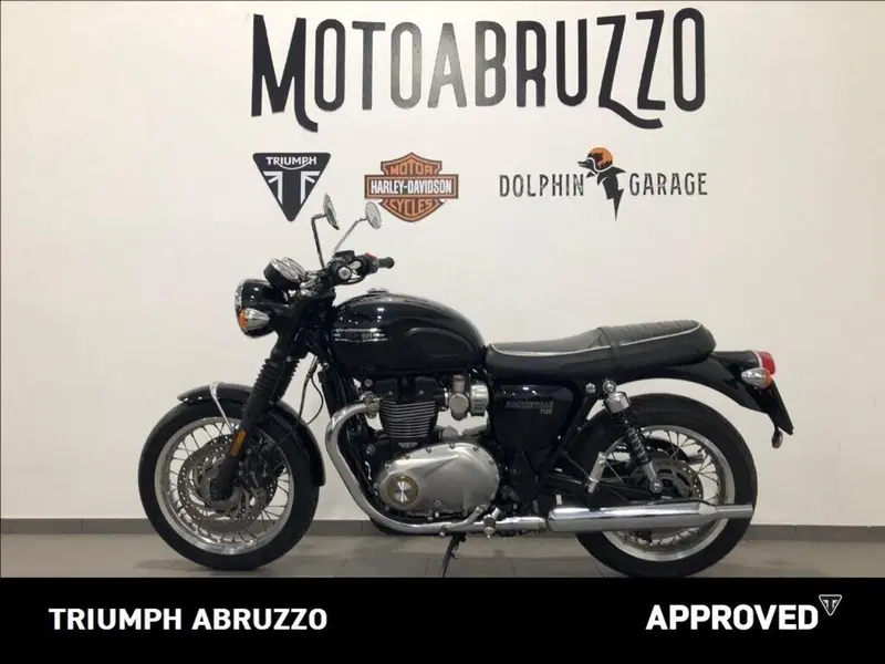 Triumph Bonneville T120 (2021 - 25) (2)
