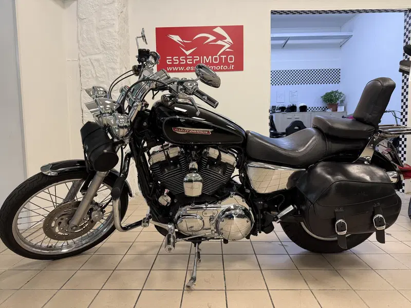 Harley-Davidson 1200 Custom (2007 - 13) - XL 1200C (2)