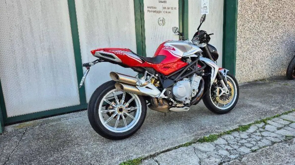 MV Agusta Brutale 1090 RR (2009 - 15) (3)