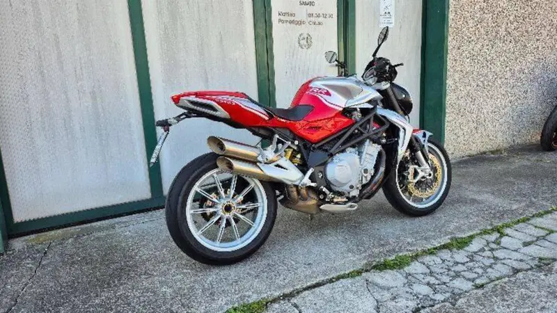 MV Agusta Brutale 1090 RR (2009 - 15) (3)