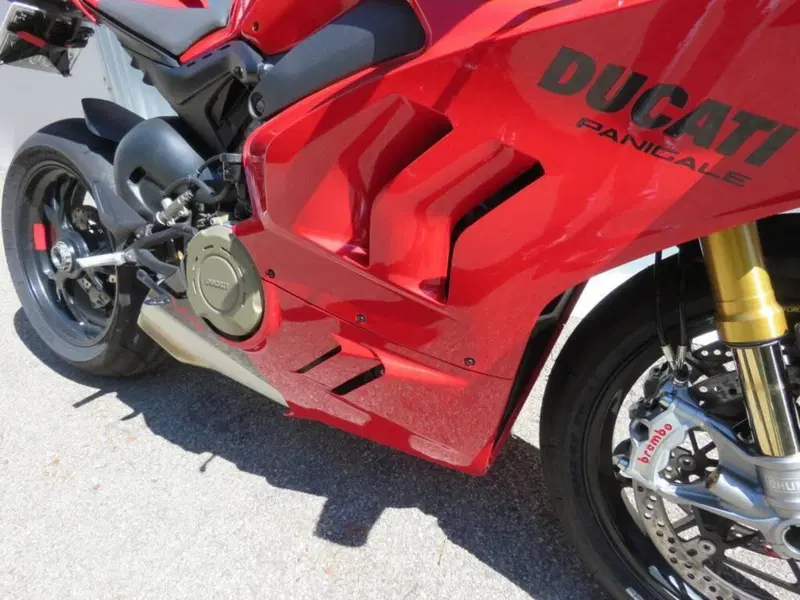 Ducati Panigale V4 S (2022 - 24) (9)