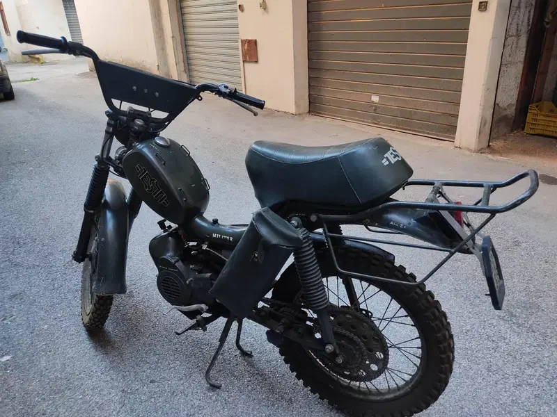 Velomotor Testi Militar 50 TDB 