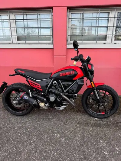 Ducati Scrambler 800 Full Throttle (2023 - 24) usata