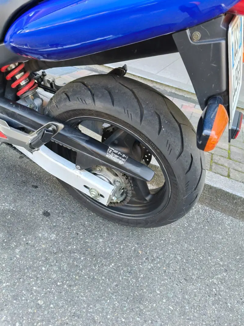 Honda Hornet 600 S (1999 - 01) (5)