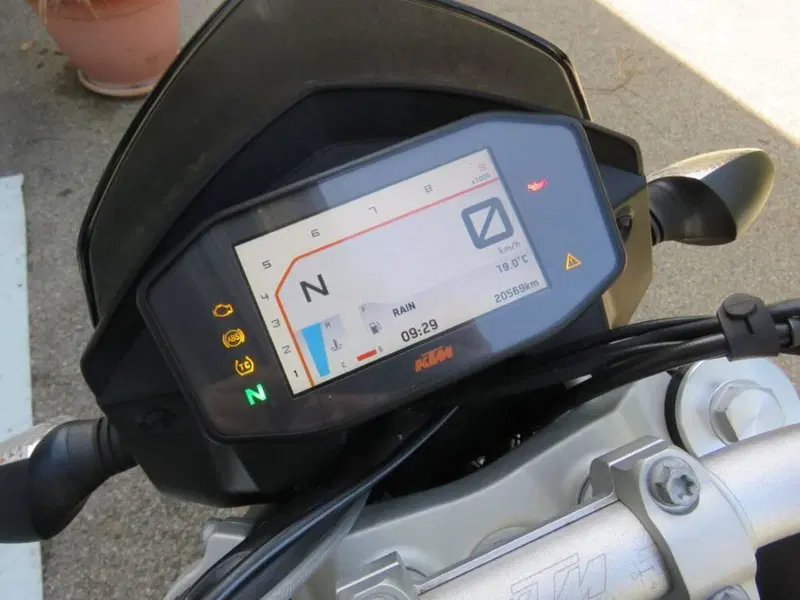 KTM 690 Duke (2016 - 19) (15)