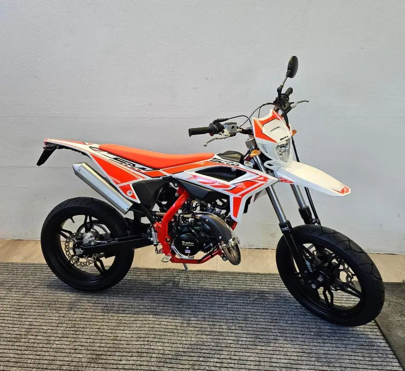 Betamotor RR 50 Motard Sport (2021 - 26) (2)