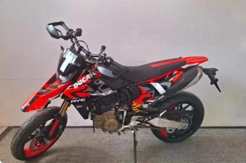 Ducati Hypermotard 698 Mono RVE (2024 - 26) (2)