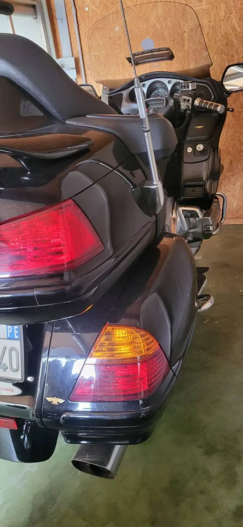 Honda GL 1800 Gold Wing (2000 - 05) (5)