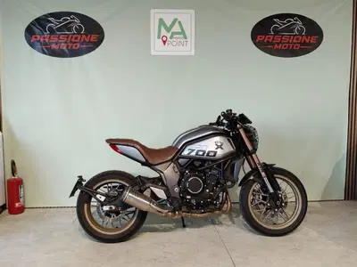 CFMOTO 700CL-X Heritage (2021 - 26) usata