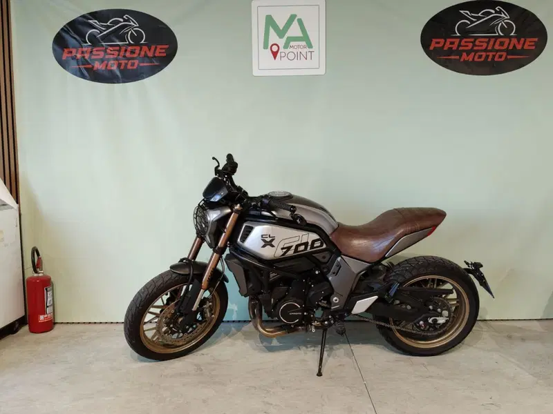 CFMOTO 700CL-X Heritage (2021 - 26) (2)