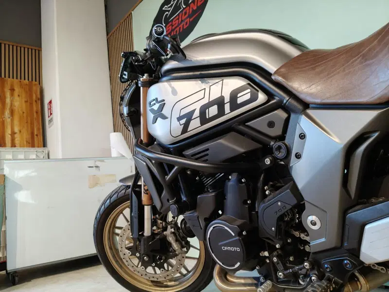 CFMOTO 700CL-X Heritage (2021 - 26) (4)