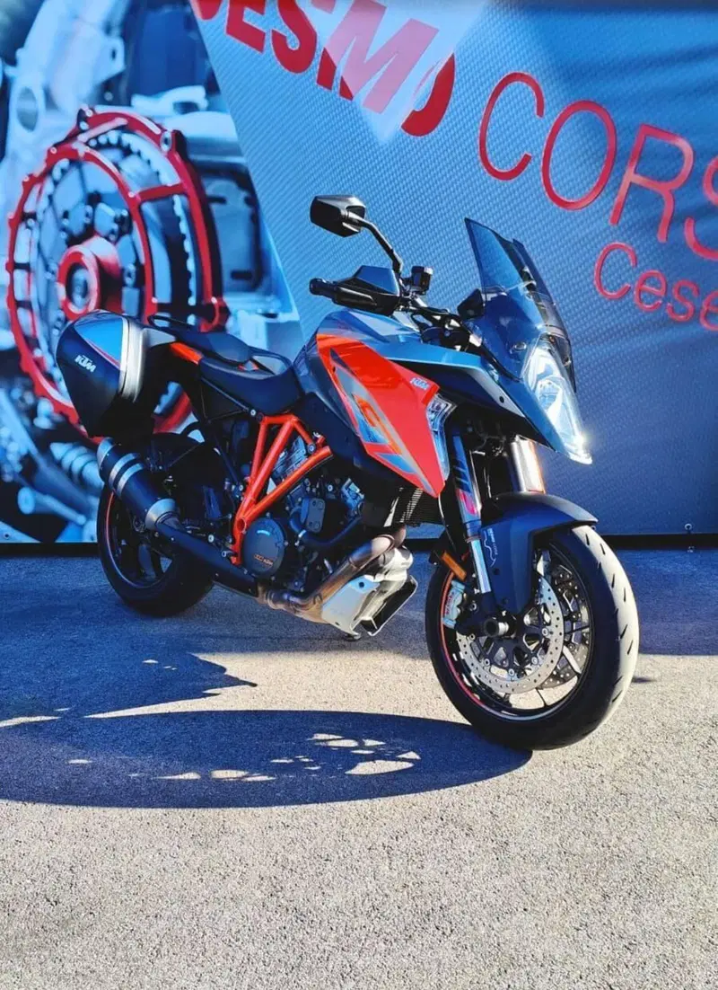 KTM 1290 Super Duke GT ABS (2016 - 18) (3)