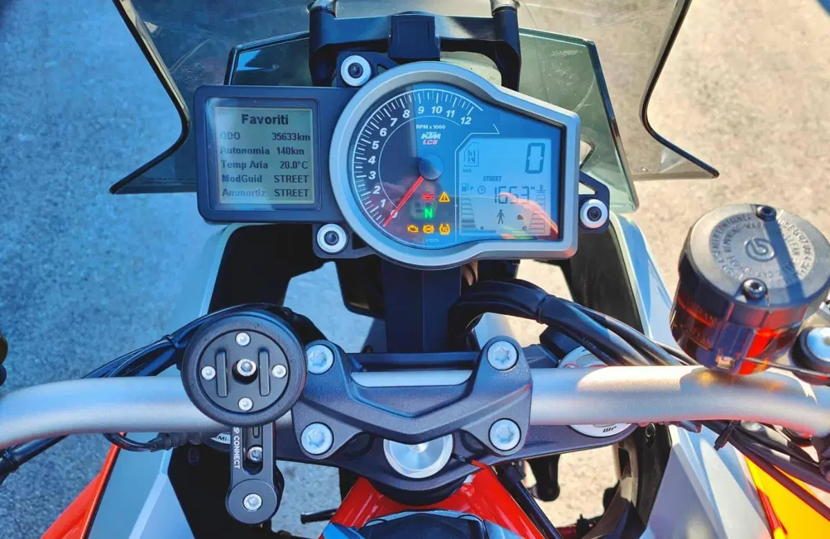KTM 1290 Super Duke GT ABS (2016 - 18) (5)