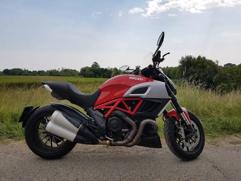 Ducati Diavel 1200 (2010 - 13)