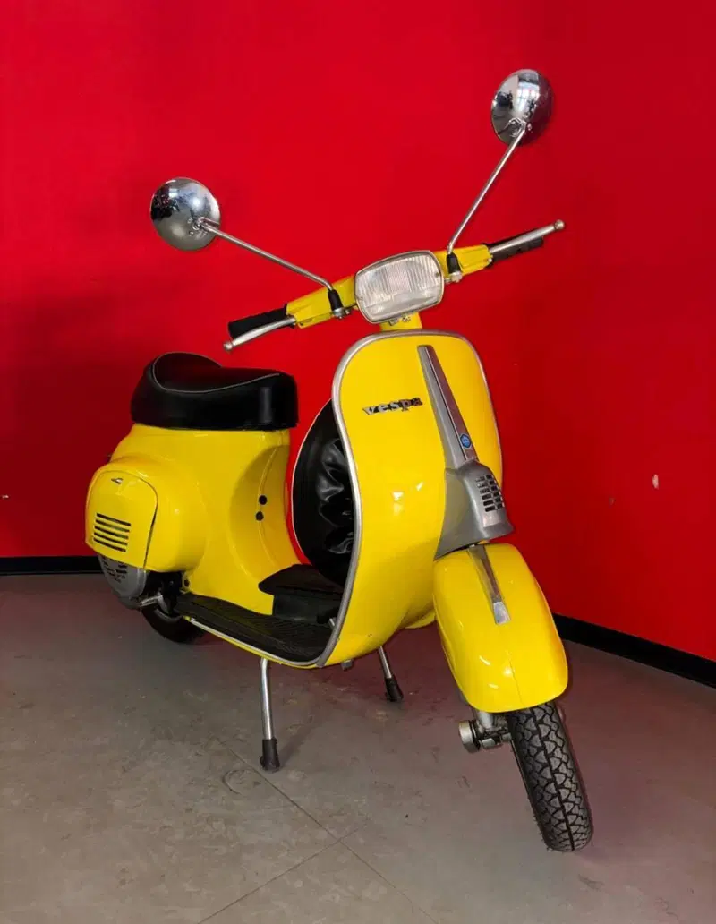 Vespa 50 SPECIAL (2)