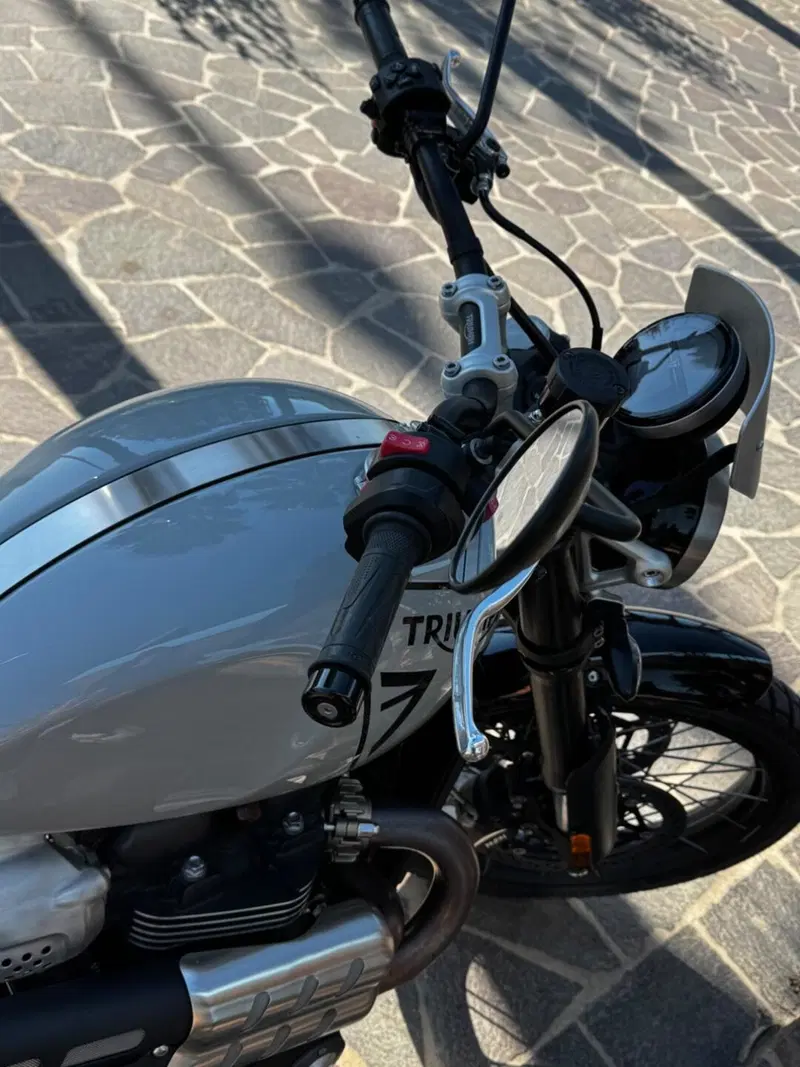 Triumph Scrambler 1200 X (2024 - 26) (2)