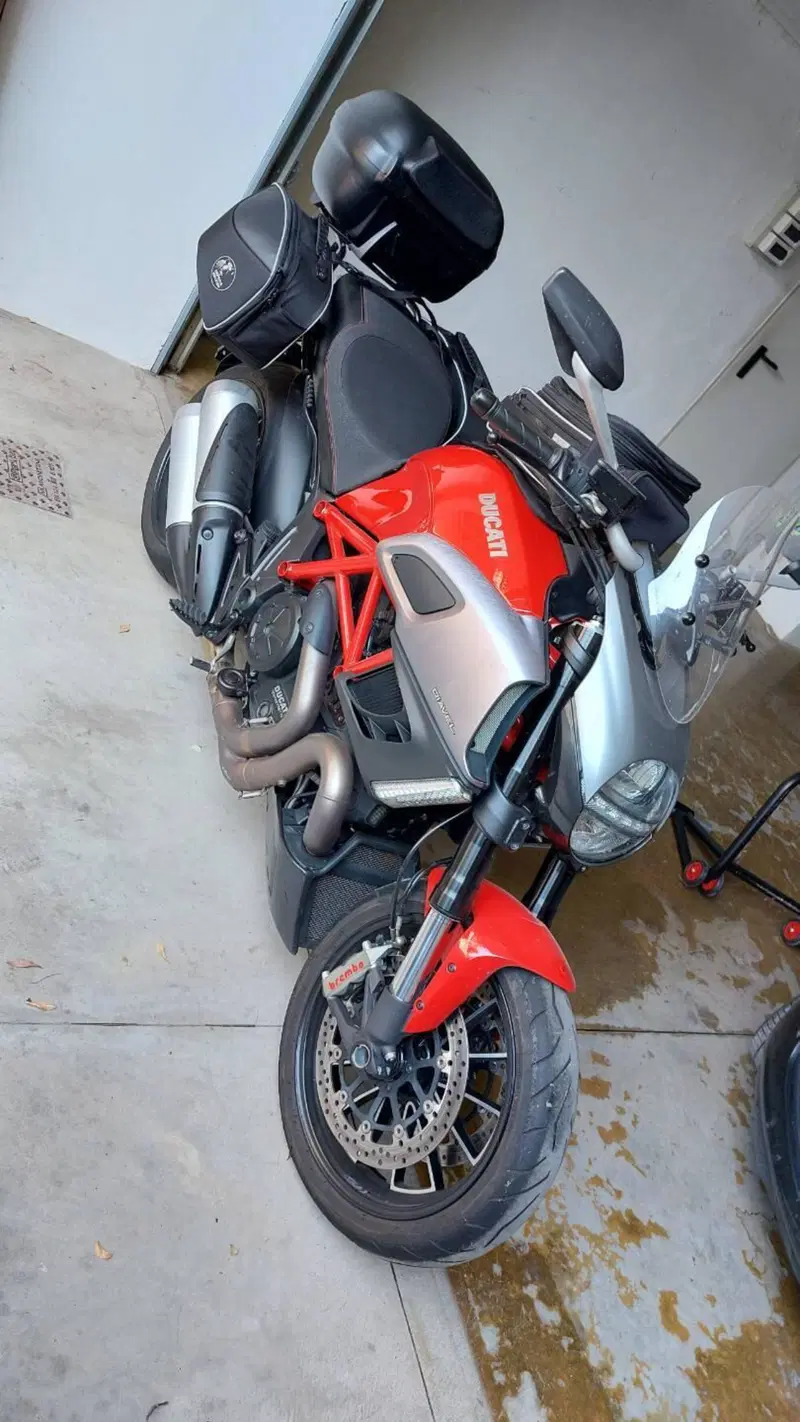 Ducati Diavel 1200 (2010 - 13) (6)