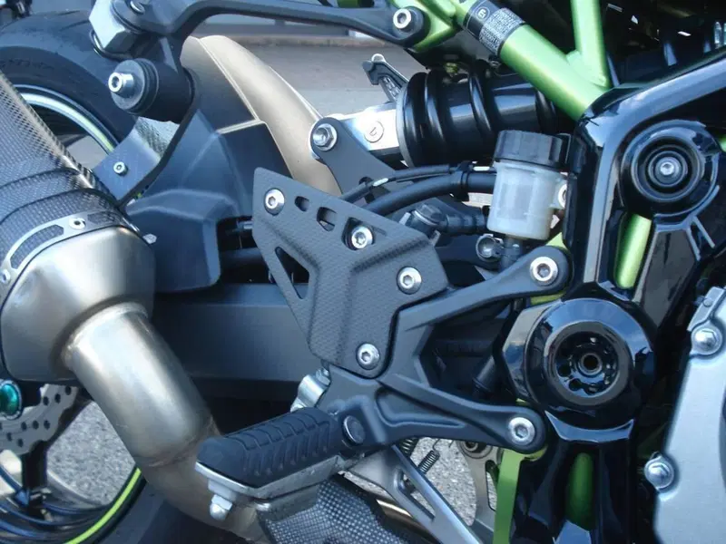 Kawasaki Z 900 Performance (2019) (6)