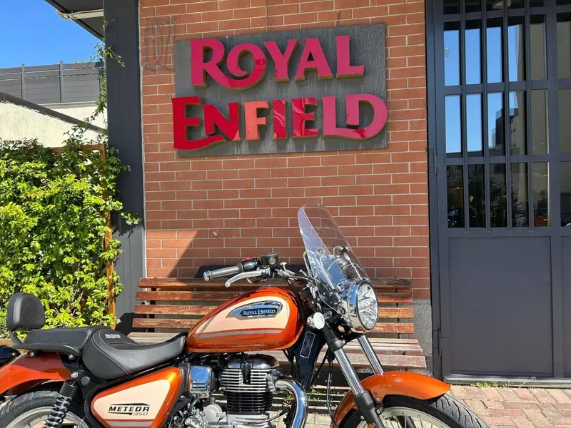 Royal Enfield Meteor 350 (2021 - 26) (3)