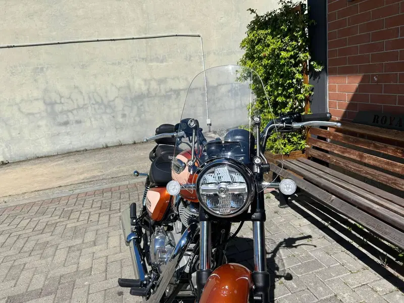 Royal Enfield Meteor 350 (2021 - 26) (15)
