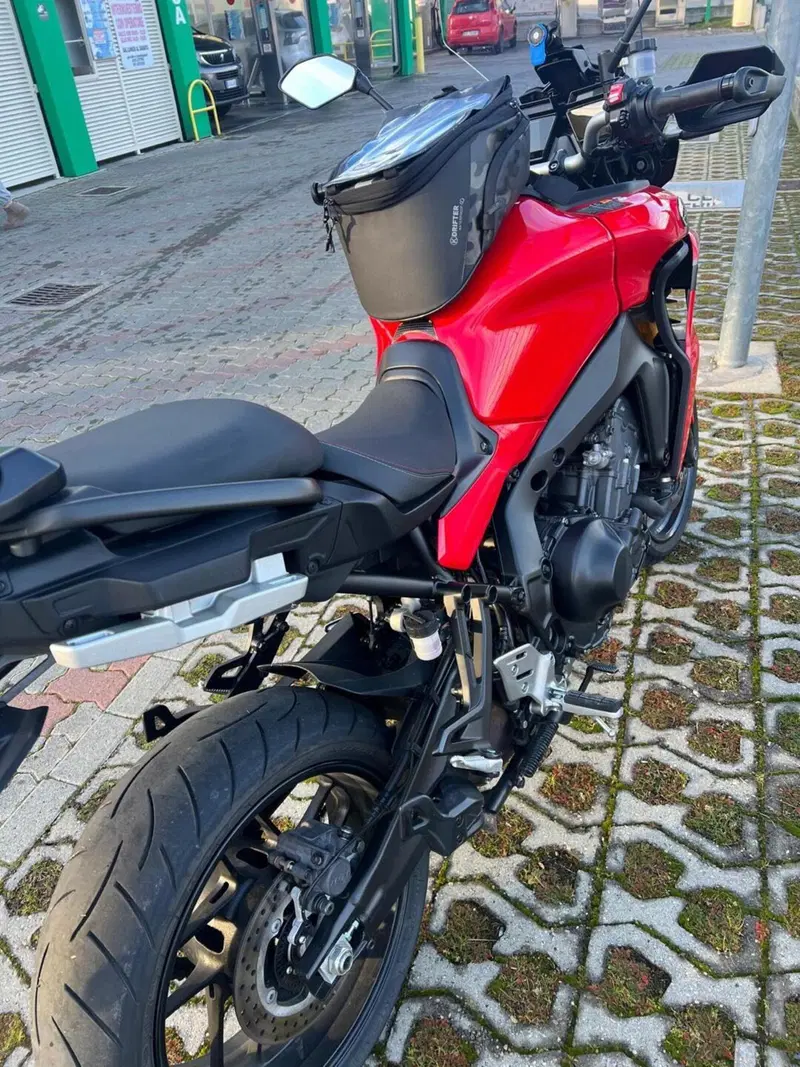 Yamaha Tracer 9 GT (2021 - 24) (4)