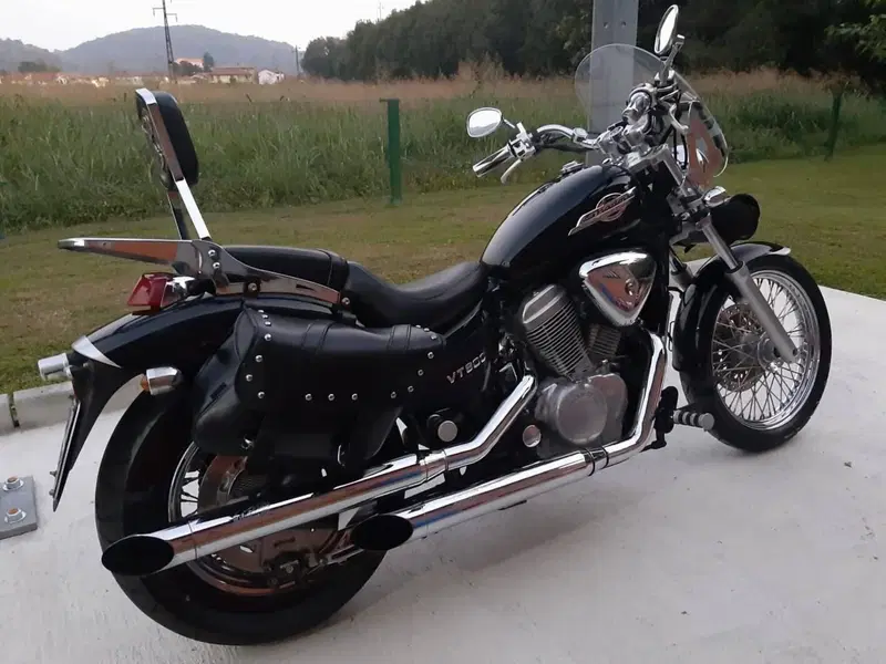 Honda VT 600 C Shadow (1989 - 02) (2)