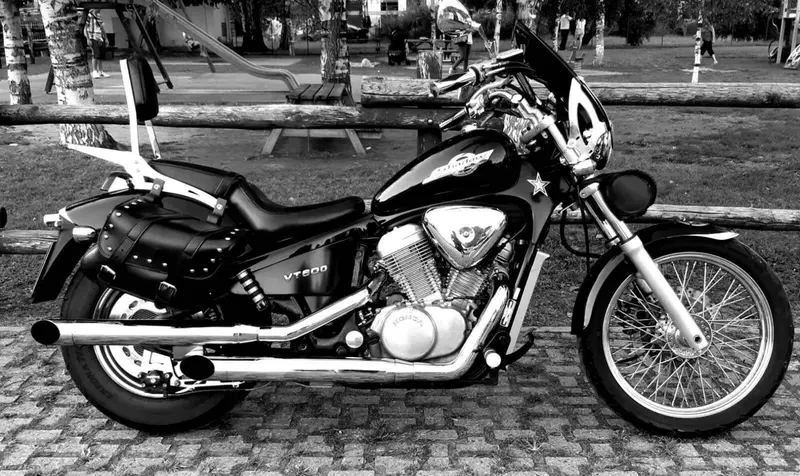 Honda VT 600 C Shadow (1989 - 02) (4)