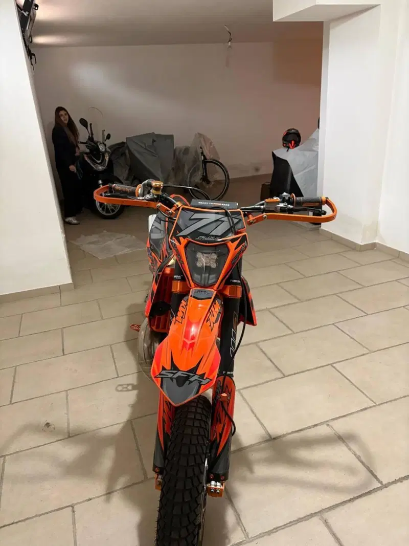 KTM 300 EXC E TPI (2020) (3)