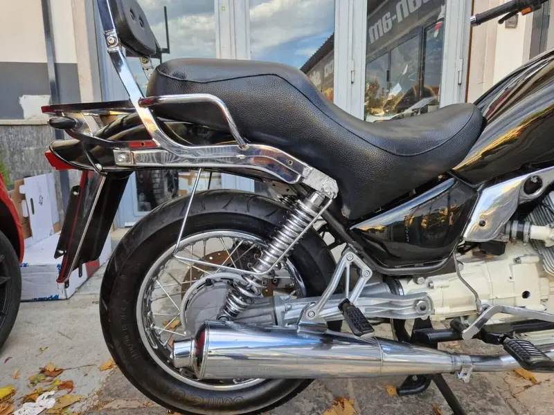 Moto Guzzi Nevada 350 (1991 - 01) (13)