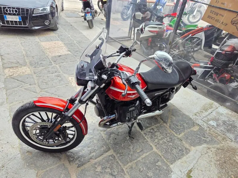 Moto Guzzi V9 Roamer (2016 - 18) (11)
