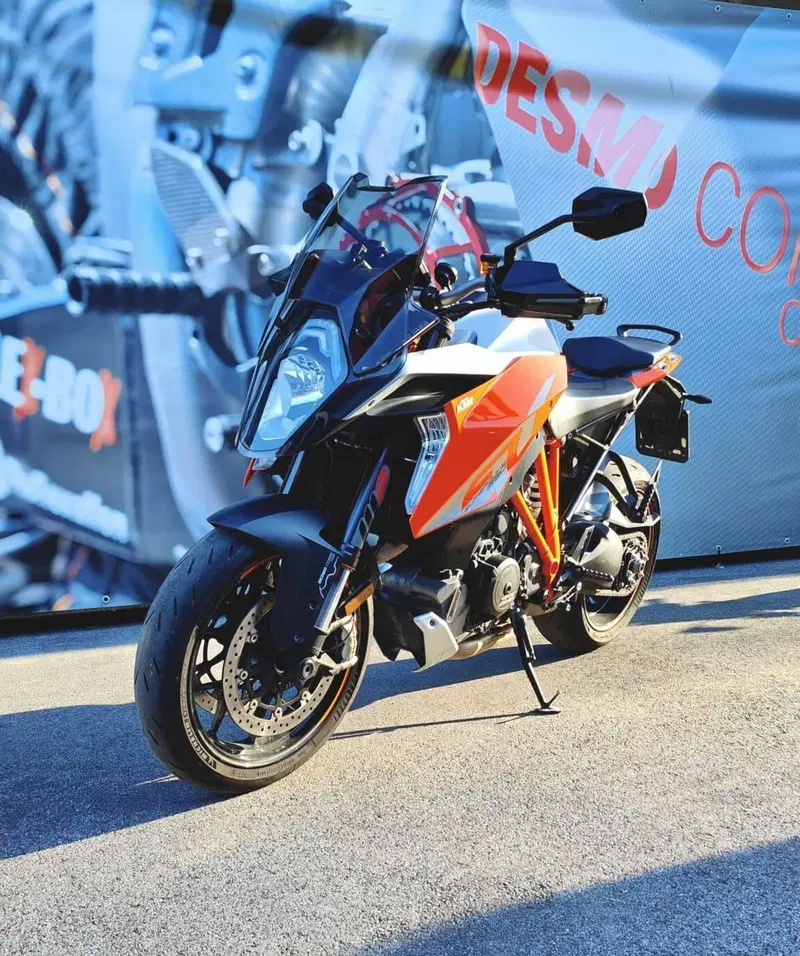 KTM 1290 Super Duke GT ABS (2016 - 18) (8)