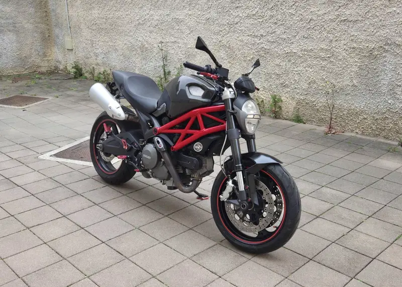 Ducati Monster 696 Plus (2007 - 14)