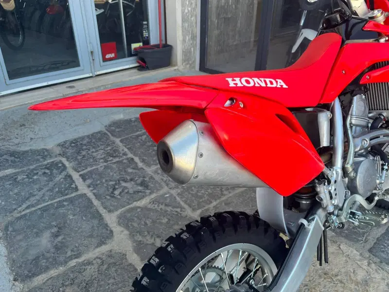 Honda CRF 150RB (2025) (4)