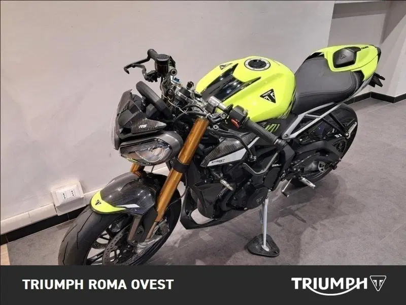 Triumph Street Triple 765 Moto2 Edition (2023 - 24) (4)