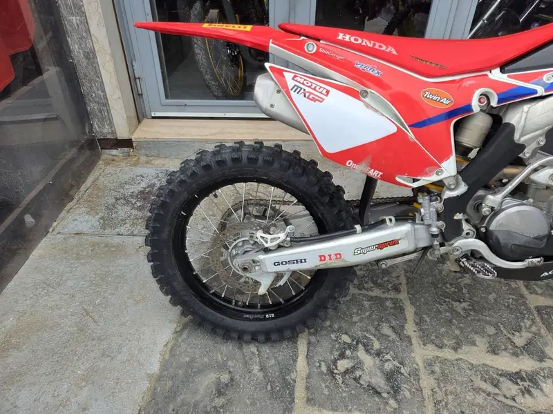 Honda CRF 250R (2014) (3)