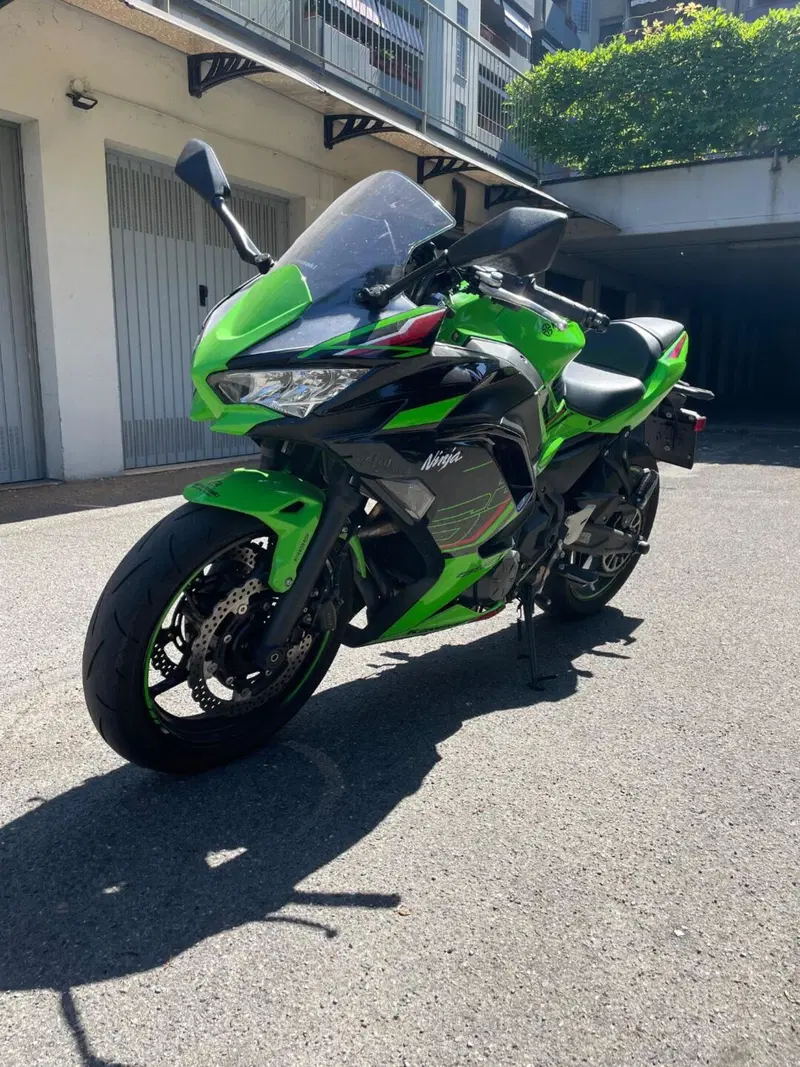 Kawasaki Ninja 650 (2021 - 24) (2)