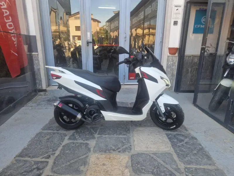 Aprilia SXR 50 (2021 - 26)