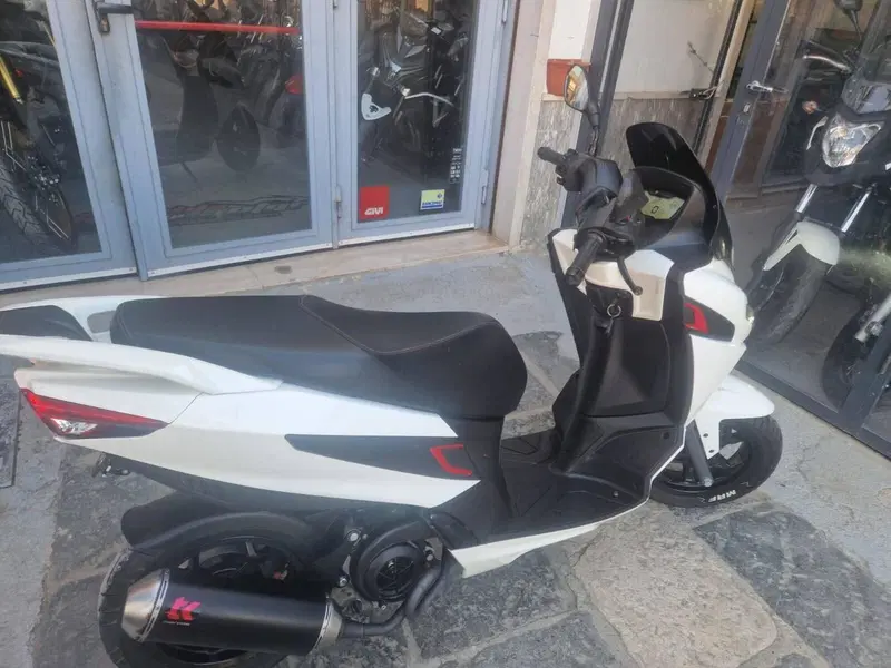 Aprilia SXR 50 (2021 - 26) (3)