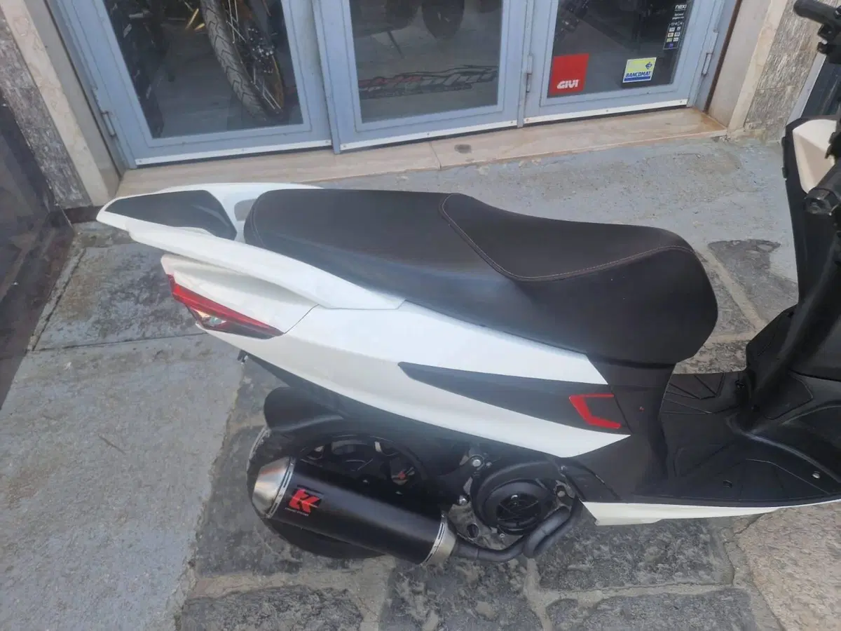 Aprilia SXR 50 (2021 - 26) (6)