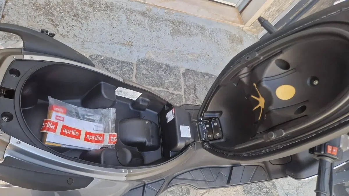 Aprilia Atlantic 125 (2002 - 11) (14)