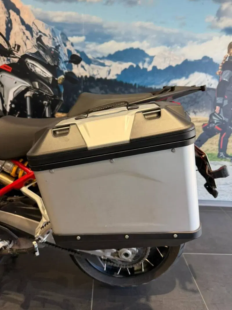 Ducati Multistrada V4 S (2021 - 24) (9)
