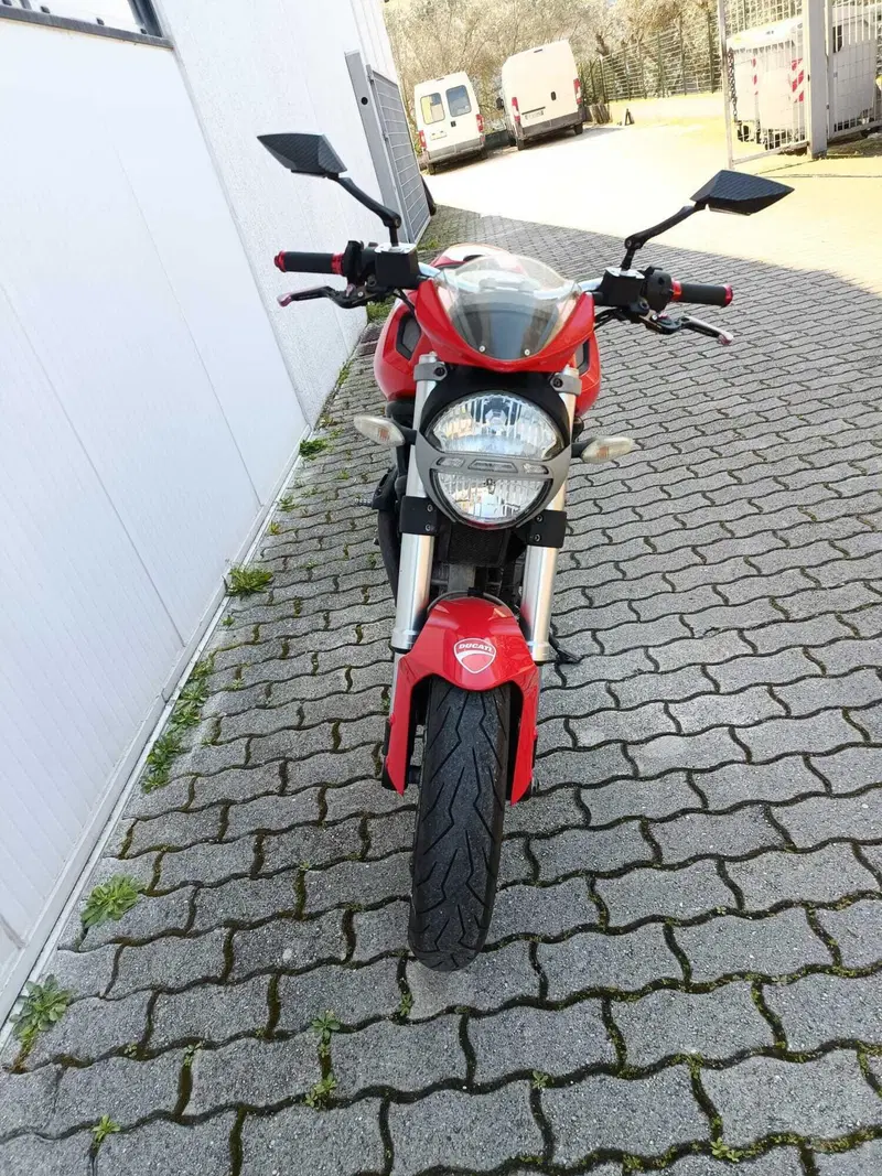 Ducati Monster 696 ABS (2009 - 14) (5)