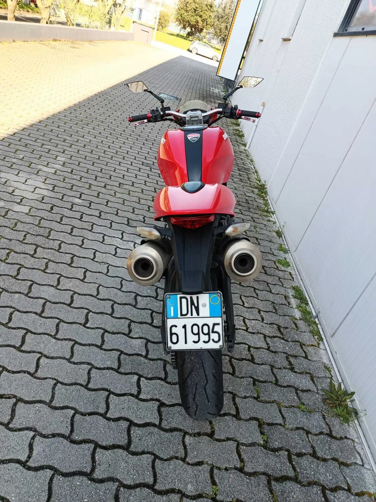 Ducati Monster 696 ABS (2009 - 14) (9)