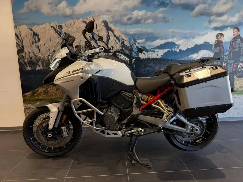 Ducati Multistrada V4 S (2021 - 24) (11)