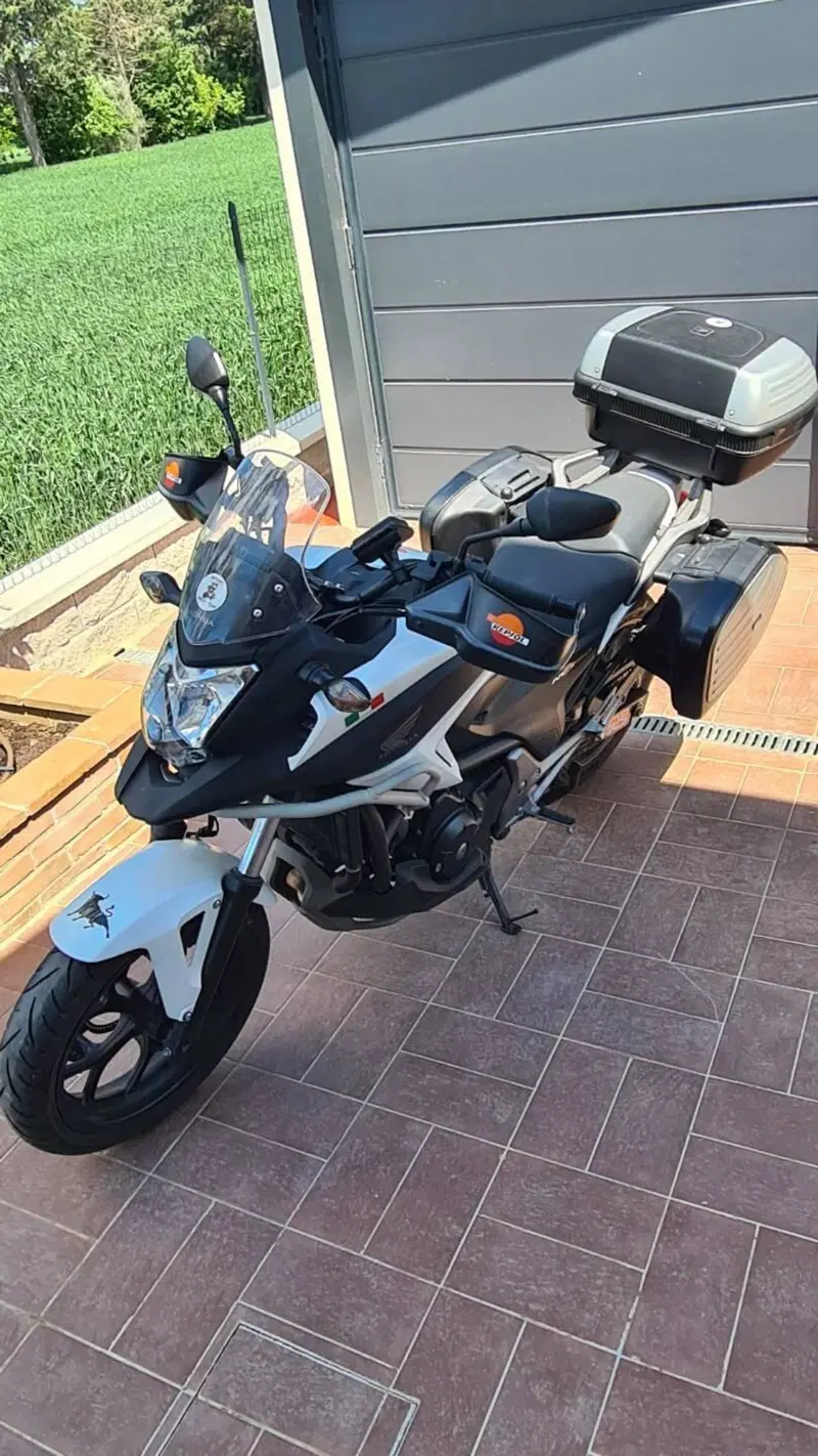 Honda NC 750 X DCT ABS (2014 - 15) (3)