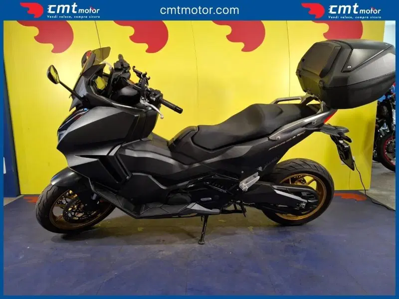 Honda Forza 750 DCT (2021 - 24) (4)